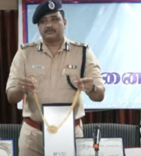 இரட்டை கொலை: பண்ணை வீட்டில் உடலை புதைத்த கார் ஓட்டுநர் கைது