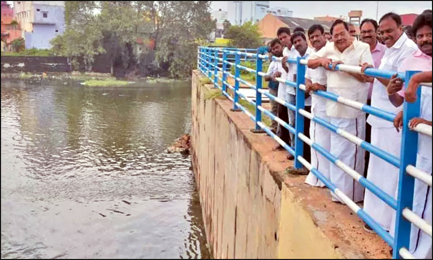 சென்னைக்கு குடிநீர் வழங்கும் பூண்டி, புழல் ஏரிகளில் அமைச்சர் துரைமுருகன் ஆய்வு…