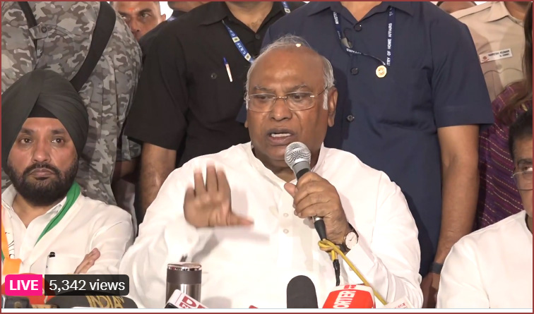விசாரணை அமைப்புகள் அரசியல் ஆயுதமாக பயன்படுத்தப்படுகிறது! பாஜக மீது கார்கே பகிரங்க குற்றச்சாட்டு…