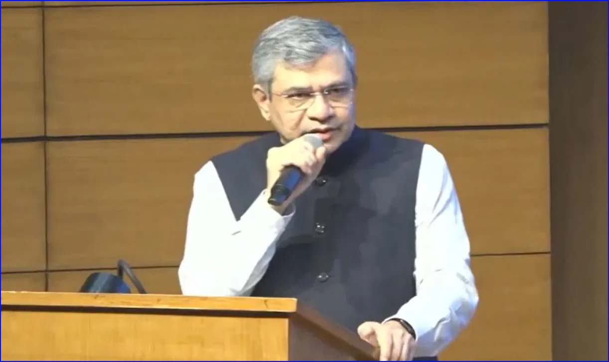 8-வது ஊதிய குழு: பிரதமர் மோடி தலைமையிலான மத்திய அமைச்சரவை ஒப்புதல்