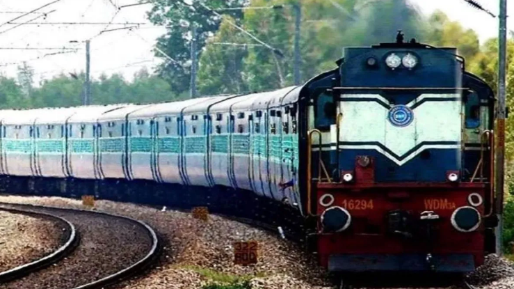 சேலம் கோட்டத்தில் பொறியியல் பணிகள் காரணமாக பிப்ரவரி மாதம் முழுவதும் பல்வேறு ரயில்கள் ரத்து… ரயில்வே அறிவிப்பு…