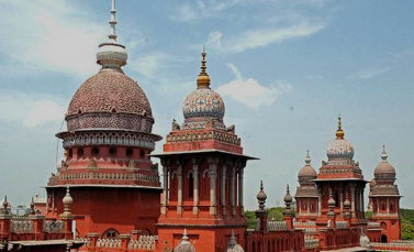 ஆனந்த விகடன் மீதான தடையை நீக்க மத்திய அரசுக்கு சென்னை உயர்நீதிமன்றம் உத்தரவு…