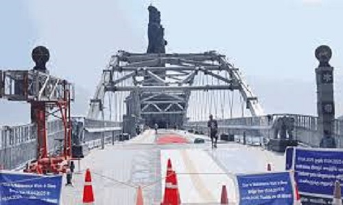 நேற்று முதல் கன்னியாகுமரி கண்ணாடி பாலத்தில் சுற்றுலா பயணிகளுக்கு அனுமதி