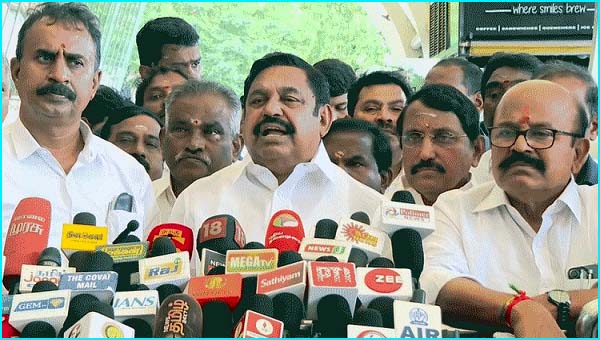 அமலாக்கத்துறை சோதனைக்கு பயந்தே ஸ்டாலின்  டெல்லி சென்றார்! எடப்பாடி பழனிச்சாமி மீண்டும் விமர்சனம்