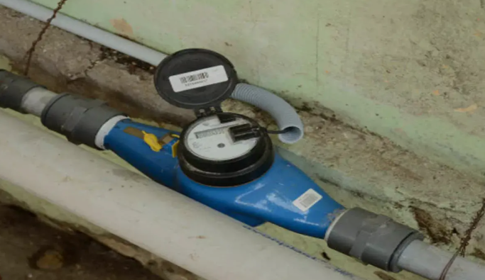 ஹோட்டல்கள், மால்கள் மற்றும் மருத்துவமனைகளில் நீர் இணைப்பு மீட்டர்களுக்கு பதிலாக கழிவுநீர் வெளியேற்றத்தின் அடிப்படையில் கட்டணம் வசூலிக்க டெல்லி நிர்வாகம் முடிவு