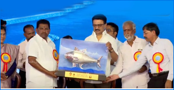 திருவெற்றியூரில் புதிய மீன்பிடி துறைமுகம் திறப்பு: மீன்பிடி தடை கால நிவாரணம் ரூ.8000 ஆக உயர்த்தினார் முதல்வர் ஸ்டாலின்….