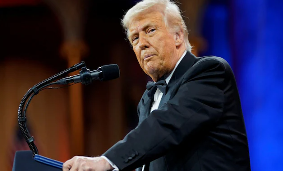 புடினுக்கு பைத்தியம் முற்றிவிட்டதாக அமெரிக்க அதிபர் டிரம்ப் கூறியுள்ளார்… ரஷ்யா மீதான தடைகளை அதிகரிக்க முடிவு…