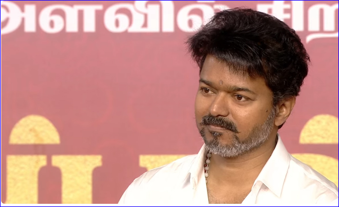 கடும் எதிர்ப்பு: ‘இளைய காமராசர் ‘ என அழைக்க வேண்டாம் என விஜய் வேண்டுகோள்