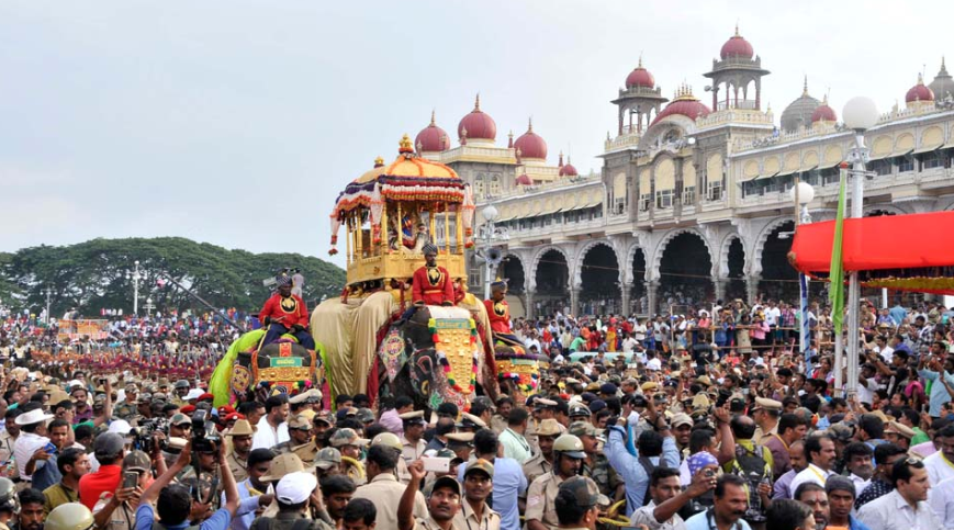11 நாட்கள் நடைபெற உள்ள தசரா திருவிழா ? ஜூன் 26ல் கர்நாடக முதல்வர் சித்தராமையா முடிவு
