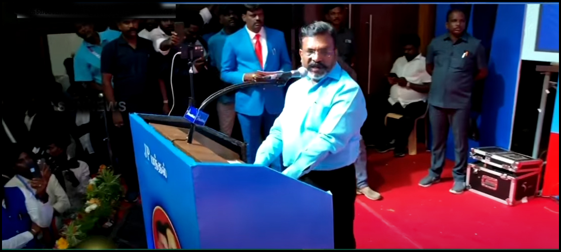 எங்​களை டீ, பன் கொடுத்து ஏமாற்​றி​விடலாம் என கணக்கு போடாதீர்​கள்! விசிக விருது வழங்கும் விழாவில் திருமாவளவன் ஆதங்கம்!