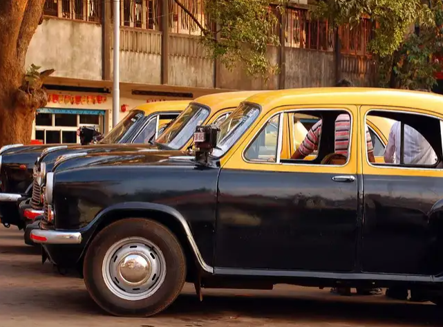 சாலை விபத்துகள் அதிகரிப்பதற்கு வாடகை கார்கள் எண்ணிக்கை அதிகரித்துள்ளதே காரணம்… கோவா போக்குவரத்து அமைச்சர் பேச்சு