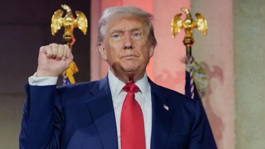 ‘இந்தியர்களை வேலைக்கு அமர்த்தும் நாட்கள் முடிந்துவிட்டது’ AI உச்சி மாநாட்டில் அமெரிக்க அதிபர் டிரம்ப் திட்டவட்டம்