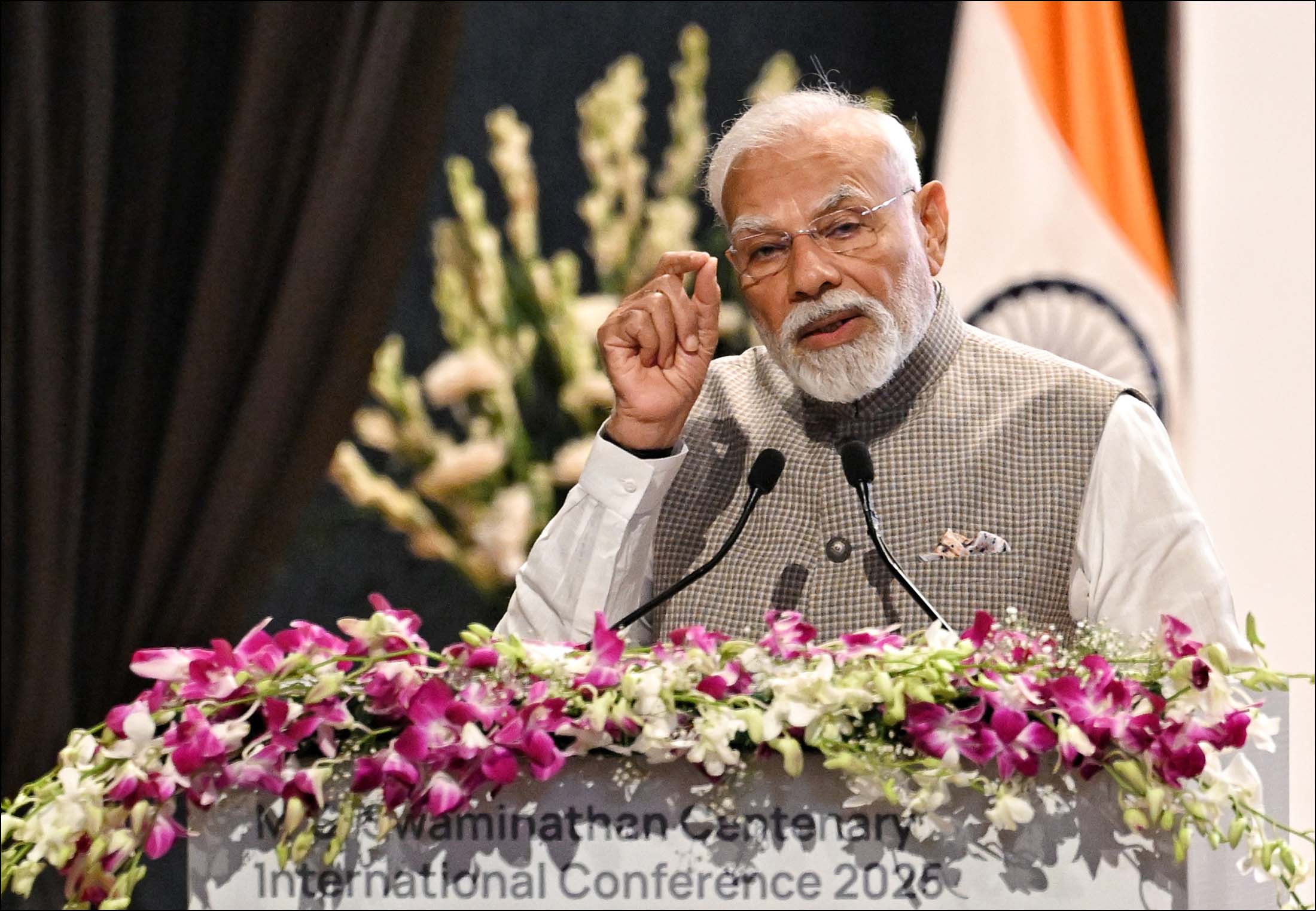 டிரம்பின் வரி மிரட்டல்: பிரதமர் மோடி பதிலடி