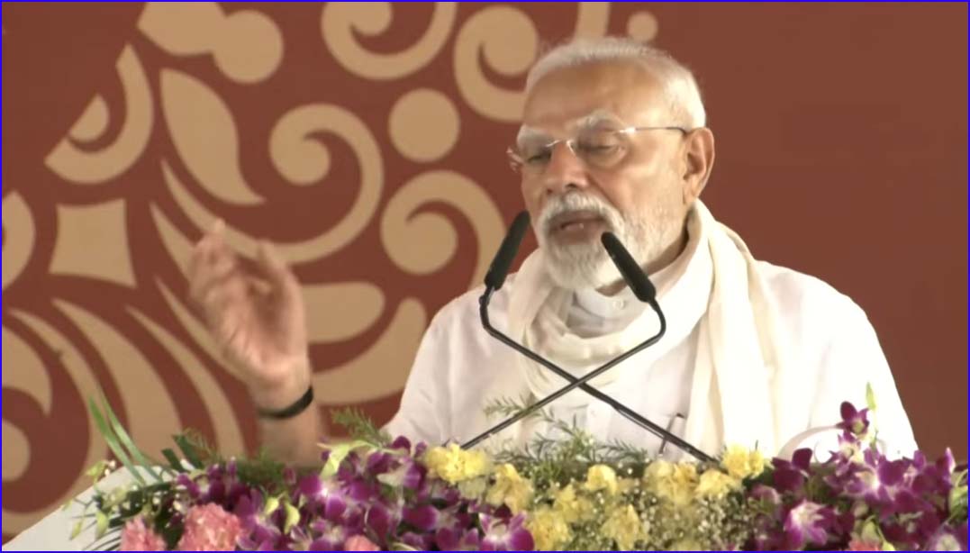 பாரதத்தின் வடக்கையும், தெற்கையும் மாமன்னர் ராஜேந்திர சோழன் இணைத்தார்! வாரணாசியில் பிரதமர் மோடி பெருமிதம்…