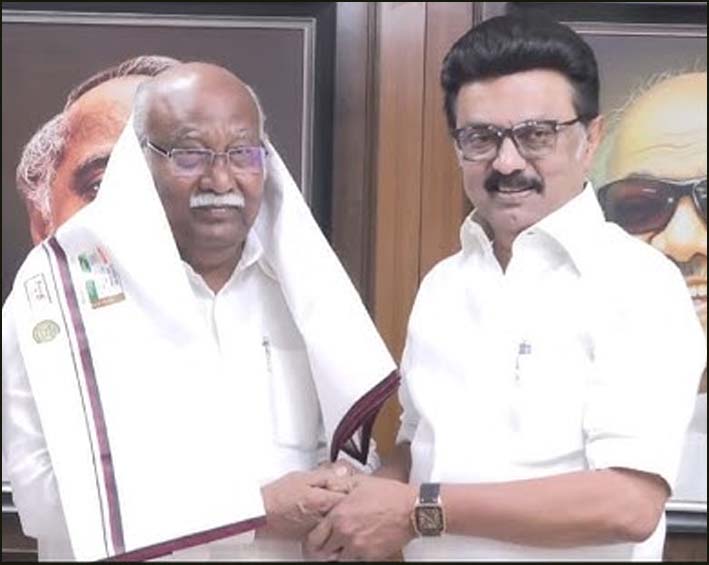 அதிமுகவில் இருந்து விலகி திமுகவில் இணைந்த அன்வர் ராஜா, திமுக இலக்கிய அணி தலைவராக நியமனம்!