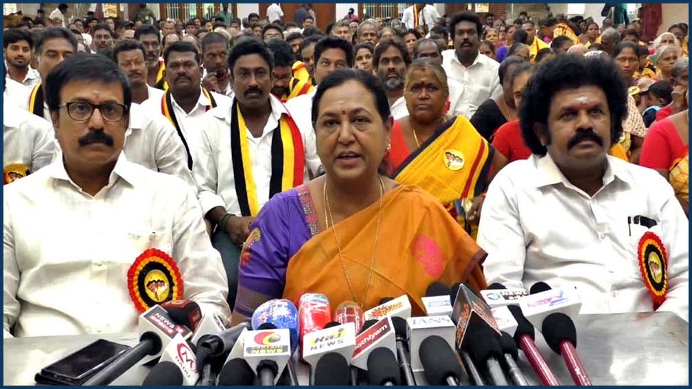 அரசின் திட்டங்களுக்கு தனிநபர் பெயர் வைப்பது ஏற்றுக் கொள்ள முடியாது! பிரேமலதா விஜயகாந்த் எதிர்ப்பு
