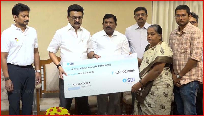 முதல்வர் முன்னிலையில், ஜப்பான் நிறுவனத்துடன் ஒப்பந்தம் – பல்வேறு துறை சார்ந்த திட்டங்களை தொடங்கி வைத்தார் மு.க.ஸ்டாலின்!