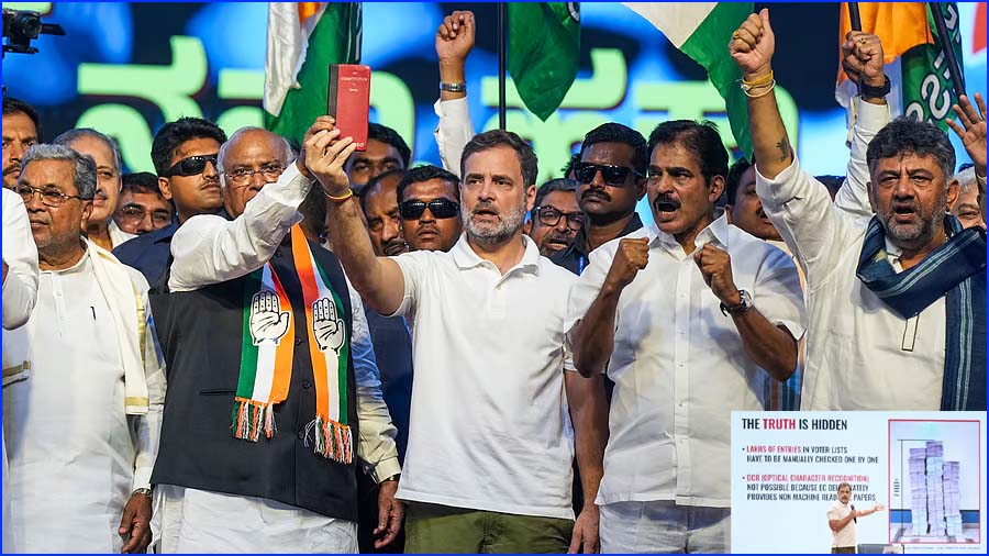 வாக்கு திருட்டு குற்றச்சாட்டு: ஆவணங்களை சமர்ப்பிக்க கர்நாடக மாநில தேர்தல் ஆணையம் ராகுல்காந்திக்கு நோட்டீஸ்…