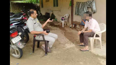 நீர்வீழ்ச்சியில் குதித்து வாழ்வை முடித்துக்கொள்ள வந்த தொழிலதிபர்… ஆறுதல் கூறி தேற்றி வீட்டிற்கு அனுப்பி வைத்த  நல்ல உள்ளங்கள்…