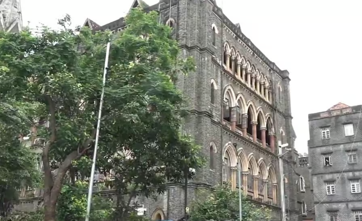 டெல்லியைத் தொடர்ந்து மும்பை உயர் நீதிமன்றத்திற்கும் வெடிகுண்டு மிரட்டல்… விசாரணை நிறுத்தம்…