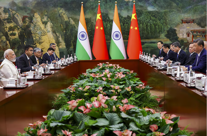 ஆபரேஷன் சிந்தூரின் போது சீனா பாகிஸ்தானுக்கு ஆதரவாக செயல்பட்டது குறித்து ஏன் கேள்வியெழுப்பவில்லை : மோடிக்கு காங்கிரஸ் கண்டனம்