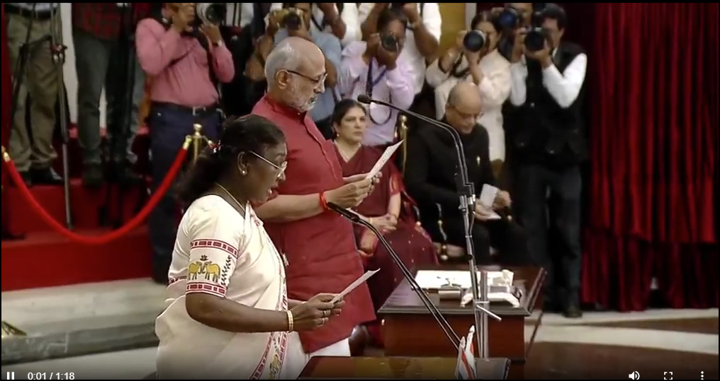 இந்தியாவின் 15வது துணை குடியரசு தலைவராக பதவியேற்றார் சி.பி. ராதாகிருஷ்ணன்…. வீடியோ