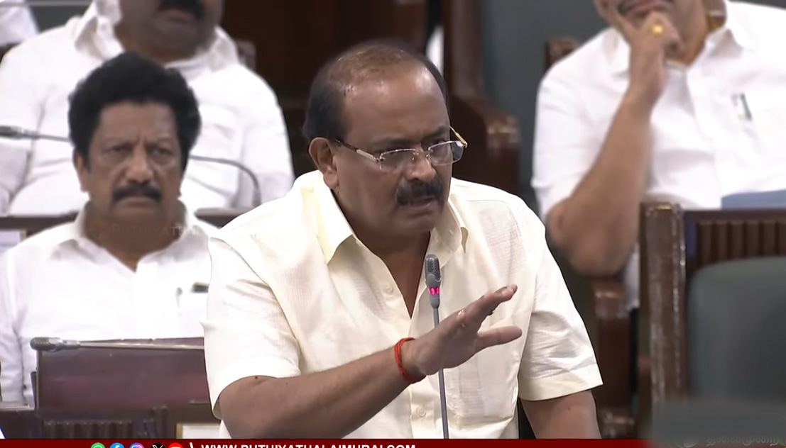 நெல்  மூட்டைகள் தேங்குவதற்கு மத்திய அரசே காரணம்! சொல்கிறார் அமைச்சர் சக்கரபாணி…