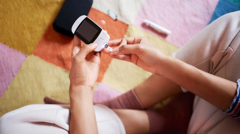 உணவுக்குப் பிறகு இரத்தத்தில் சர்க்கரை அதிகமாவதை தடுப்பது எப்படி ? பிரெஞ்சு உயிர்வேதியியல் நிபுணரின் ஆலோசனை