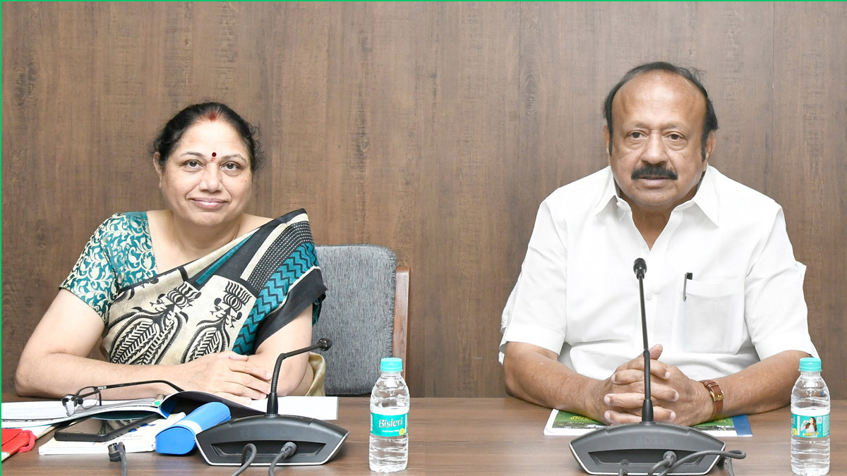 மழையால் சேதமான பயிர்கள் கணக்கெடுப்பு பணி முடிந்ததும் இழப்பீடு அறிவிக்கப்படும்! அமைச்சர் தகவ்ல