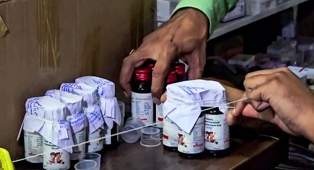 ம.பி.: கலப்பட இருமல் மருந்தால் குழந்தைகள் உயிரிழந்த சம்பவம்… சிந்த்வாரா மாவட்டத்தில் சுகாதார வசதிகள் குறைபாடு…