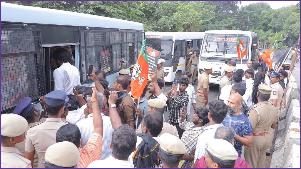 கோவை வந்த முதல்வர் ஸ்டாலினுக்கு எதிராக  பாஜகவினர்  ஆர்ப்பாட்டம் – கைது