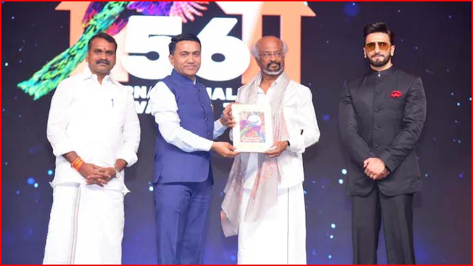 தமிழக மக்களுக்கு நன்றி: வாழ்நாள் சாதனையாளருக்கான விருது பெற்றார் நடிகர் ரஜினிகாந்த்…