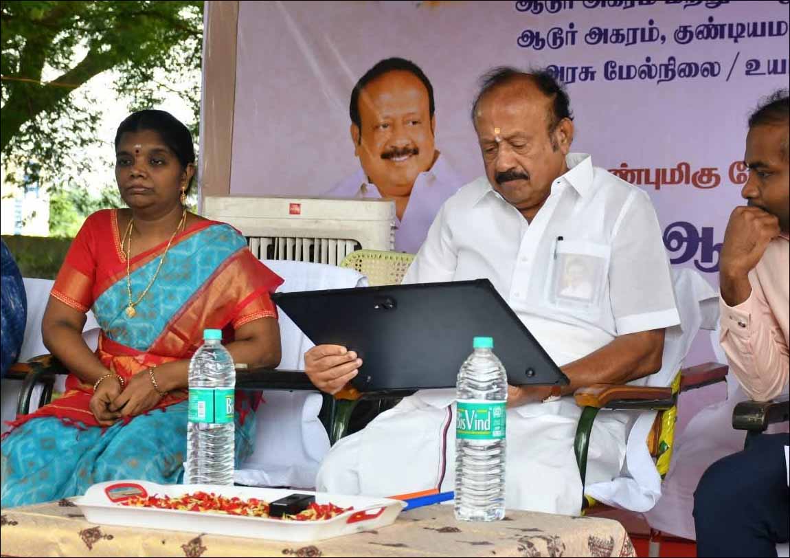 உரங்களை தட்டுப்பாடின்றி விநியோகிக்க வேண்டும்! அமைச்சர் எம்ஆர்கே…