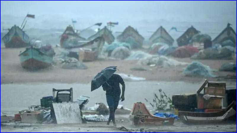 தென்கிழக்கு வங்கக்கடல் பகுதியில் நாளை உருவாகிறது புதிய காற்றழுத்த தாழ்வுப் பகுதி…. மழைக்கு வாய்ப்பு