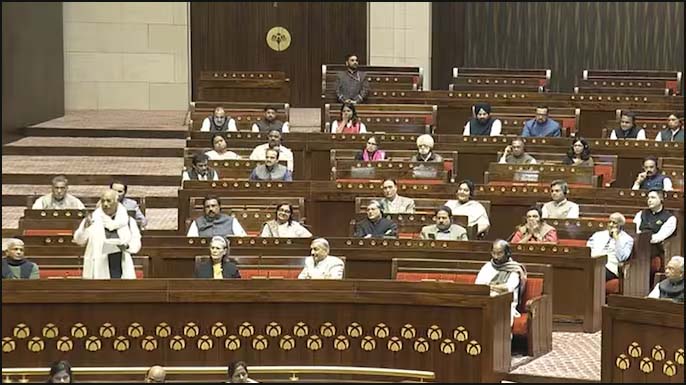 நாடாளுமன்ற குளிர்கால கூட்டத்தொடர்: பிரதமர் மோடி உரையை ‘நாடகம்’  என விமர்சித்த  காங்கிரஸ் தலைவர் மல்லிகார்ஜுன கார்கே….