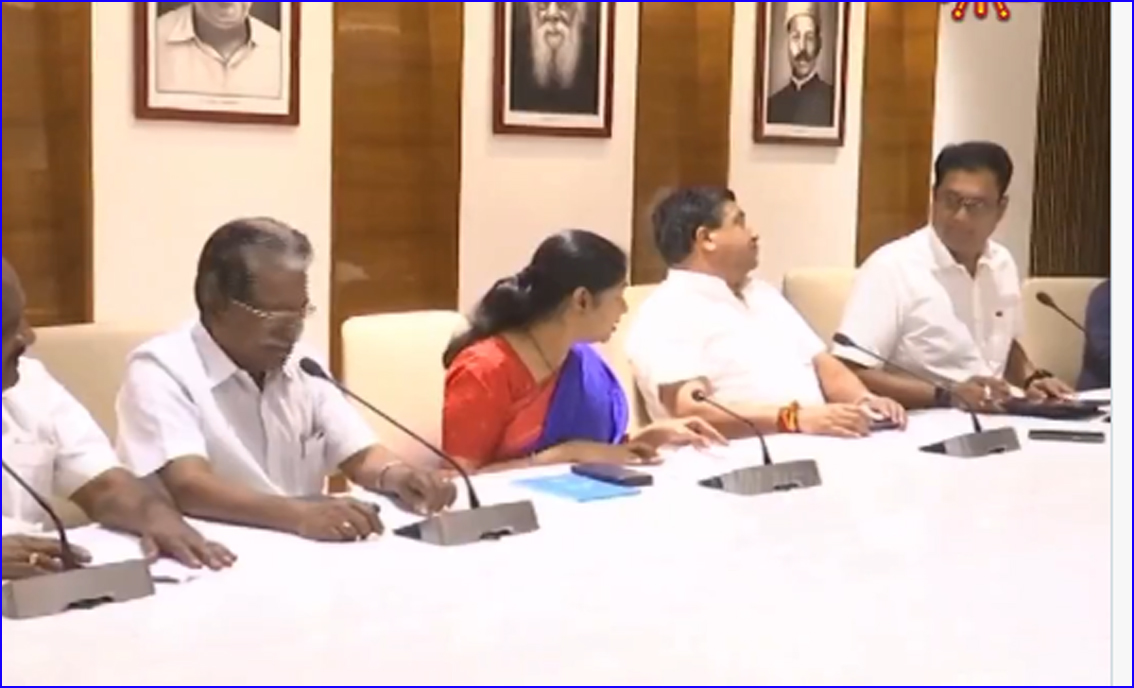 2026 சட்டமன்ற தேர்தல்: கனிமொழி தலைமையில் கூடியது திமுக தேர்தல் அறிக்கை தயாரிப்புக் குழு…