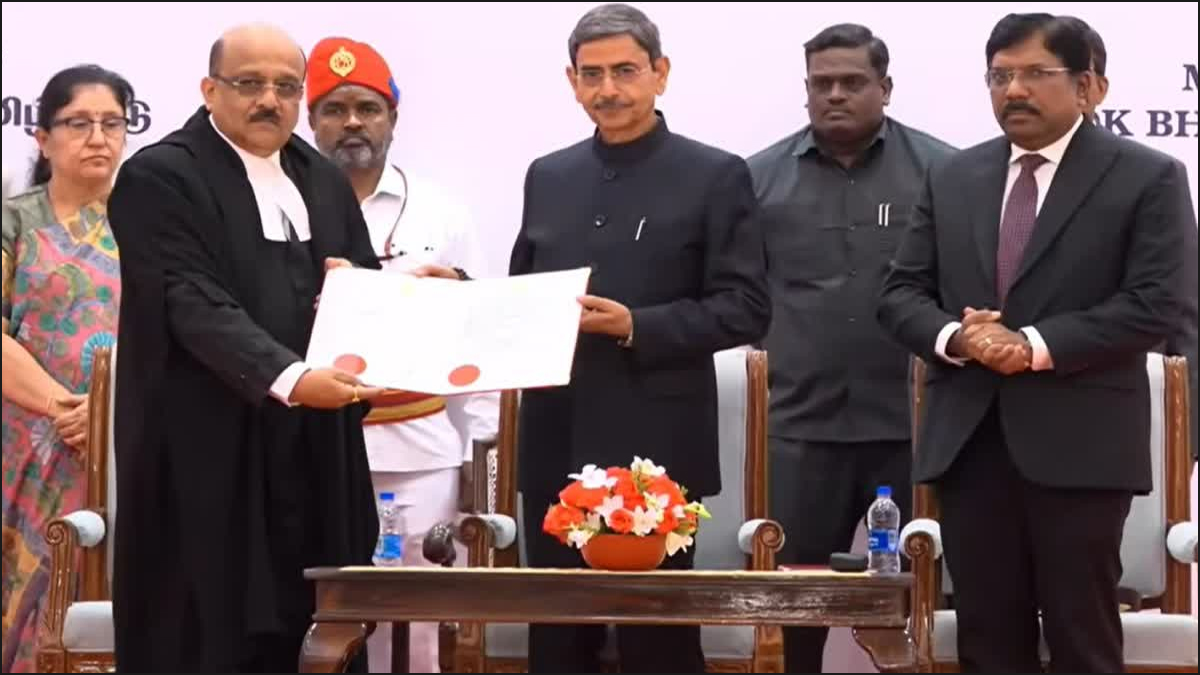 சென்னை உயர் நீதிமன்ற தலைமை நீதிபதியாக பதவியேற்றார் தர்மாதிகாரி…