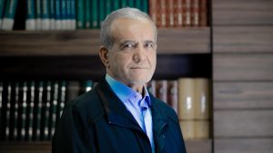 “போரை முடிவுக்கு கொண்டுவர எங்கள் உரிமைகளை அங்கீகரித்து இழப்பீடு வழங்க வேண்டும்” : ஈரான் ஜனாதிபதி