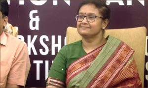 மருத்துவ காரணத்திற்காக பொதுமக்கள் ஆதாரத்தை காட்டி ரூ.50000க்கு மேல்  பணம் எடுத்துச்செல்ல அனுமதி! அர்ச்சனா பட்நாயக்