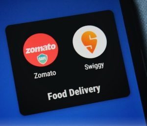 எரிபொருள் விலையேறினால் ஹோட்டல் பில் மட்டும் தான் ஏறுமா ? டெலிவரி செயலிகள் கொடுத்த ஷாக்…