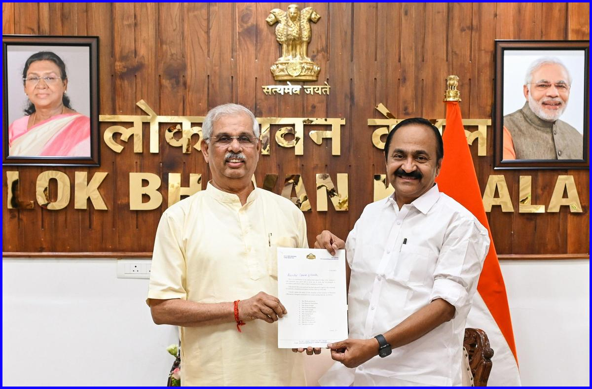 கேரள முதல்வராக காங்கிரஸ் கட்சியை சேர்ந்த  வி.டி.சதீசன் இன்று பதவி ஏற்பு -ராகுல், பிரியங்கா பங்கேற்பு…