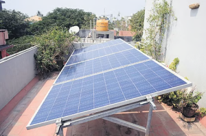 வீட்டுக்கூரை சூரியசக்தி திட்டத்திற்கு தமிழக அரசு மானியம்… சோலார் பேனல் அமைக்க ரூ.1 லட்சம் வரை மானியம்!